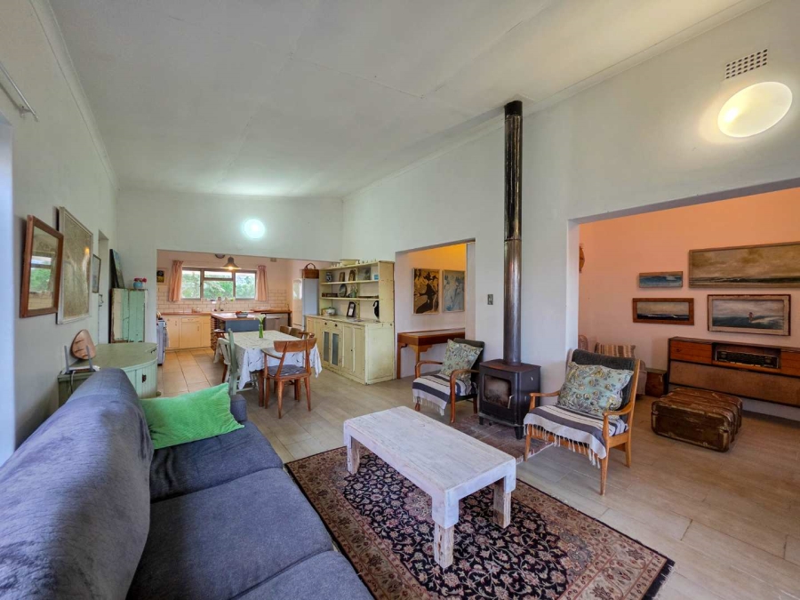 5 Bedroom Property for Sale in Stilbaai Wes Western Cape
